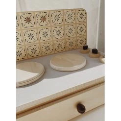 WOODEN TABLE KITCHEN