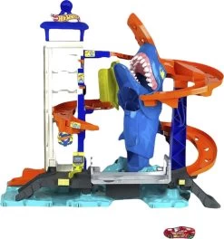 Hot Wheels City Shark Strike Rescue