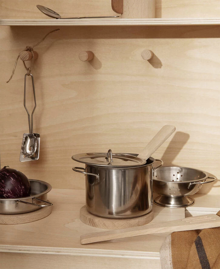 Ferm LIVING Toro Play Kitchen Tools - Set Of 9 - Billede 3